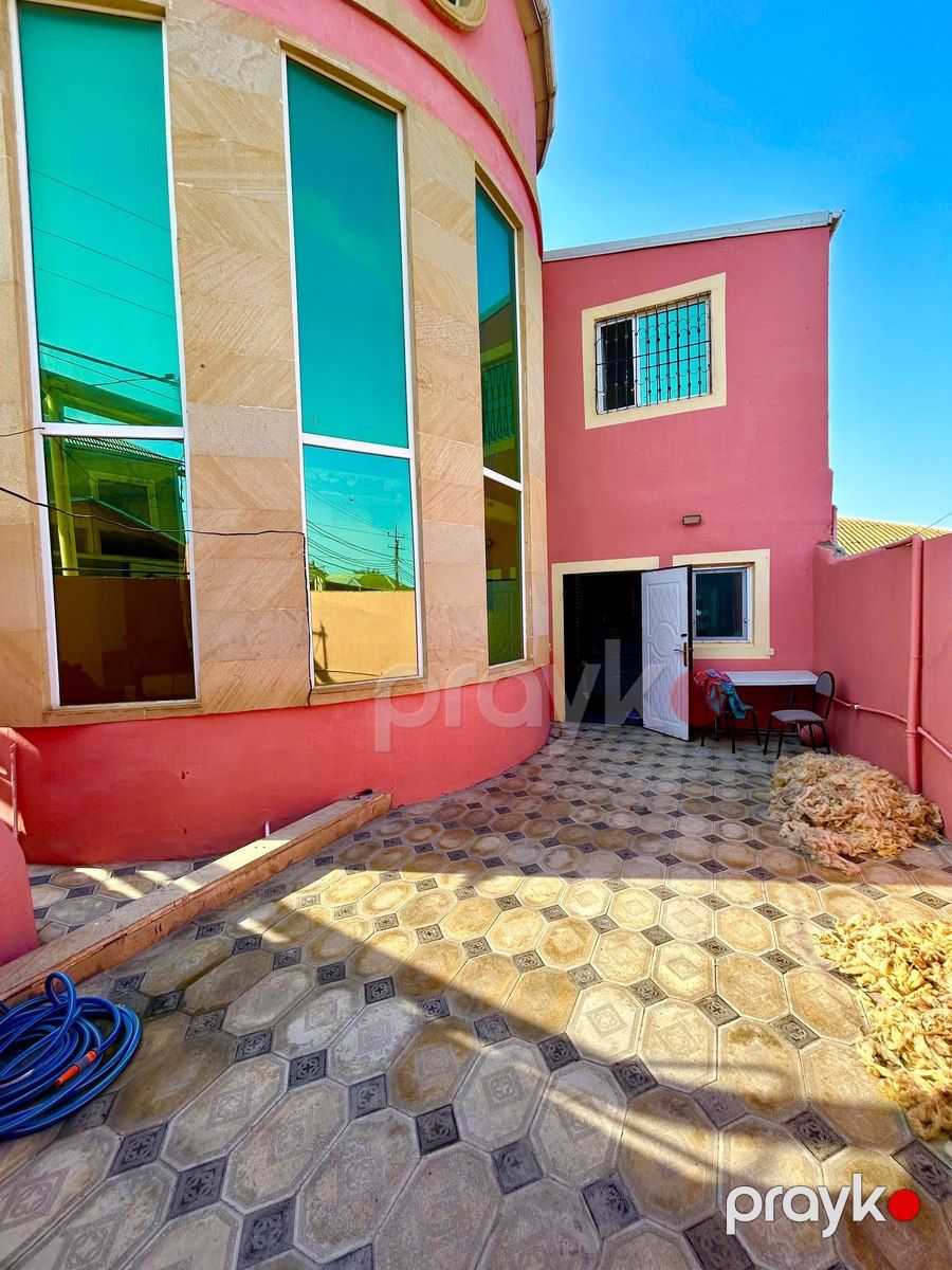 Satılır 7 otaqlı həyət evi/bağ evi 300 m² — Ev, villa, Bakı (2)