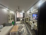 Satılır 2 otaqlı köhnə tikili 70 m² — Недвижимость