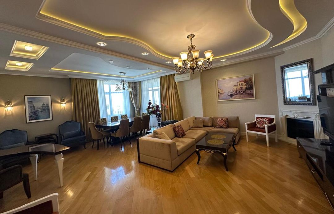 İcarəyə verilir 3 otaqlı yeni tikili 182 m² — Mənzil, Bakı (2)