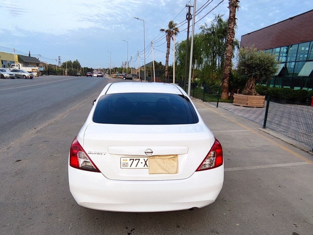 Nissan Sunny: 1.5 l | 2014 il Sedan — Avto, Bakı (6)