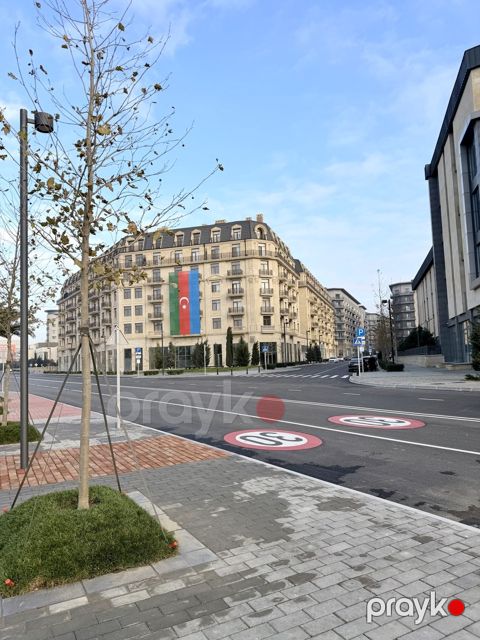 Satılır 4 otaqlı yeni tikili 213 m²