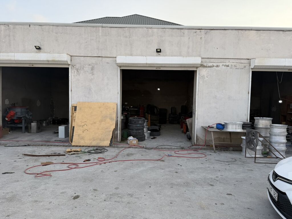 Salam hovsanda duz beton yolun qiraqi sosial evlerin yani umu sahesi — Əmlak, Bakı (6)