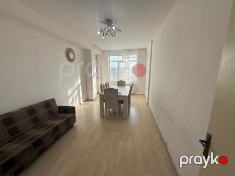 Satılır 3 otaqlı yeni tikili 83 m²