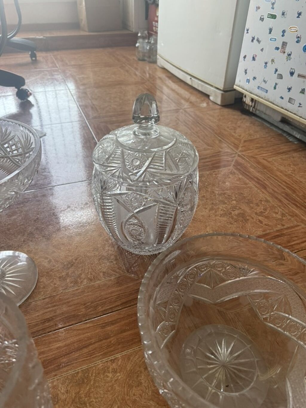 Kəsilmiş naxışlı şüşə/kristal qabaq-üstlər dəsti - Müxtəlif ölçü və — Mallar, Bakı (3)