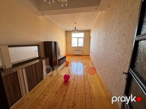 Satılır 3 otaqlı yeni tikili 78 m²