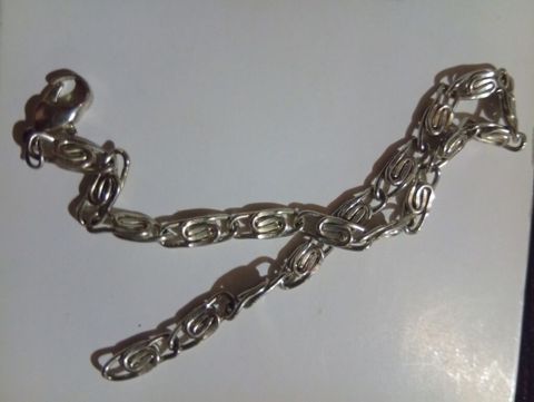 Gümüş rəngli metal zəncir bilərzik - Material: metal (gümüş rəngli) - — Bakı