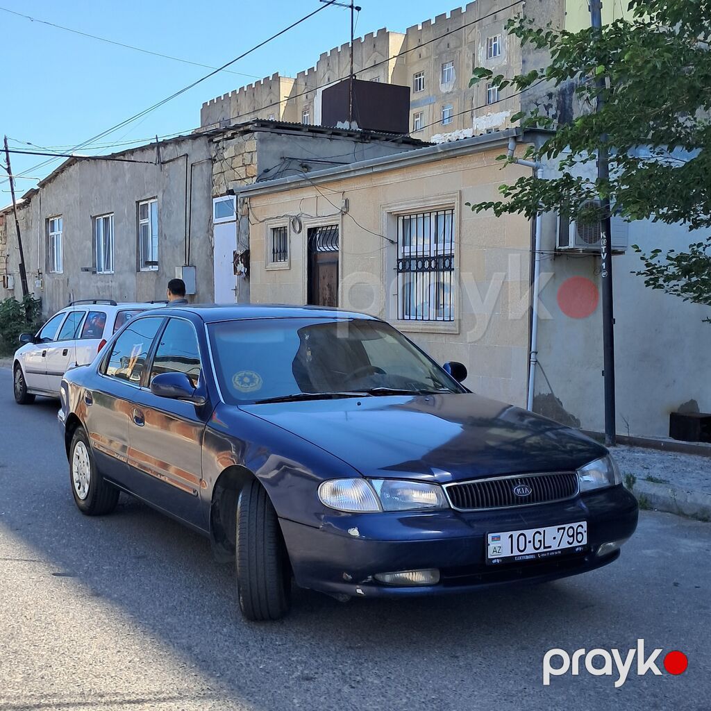 Kia Clarus SLX sedan Maşında qətiyyən yağ yemə yoxdur karopka ideal 10-GL-796 — Avto, Bakı (3)