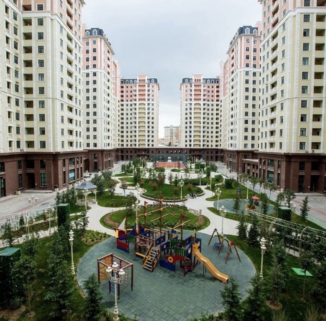 Satılır 4 otaqlı yeni tikili 180 m² — Mənzil, Bakı