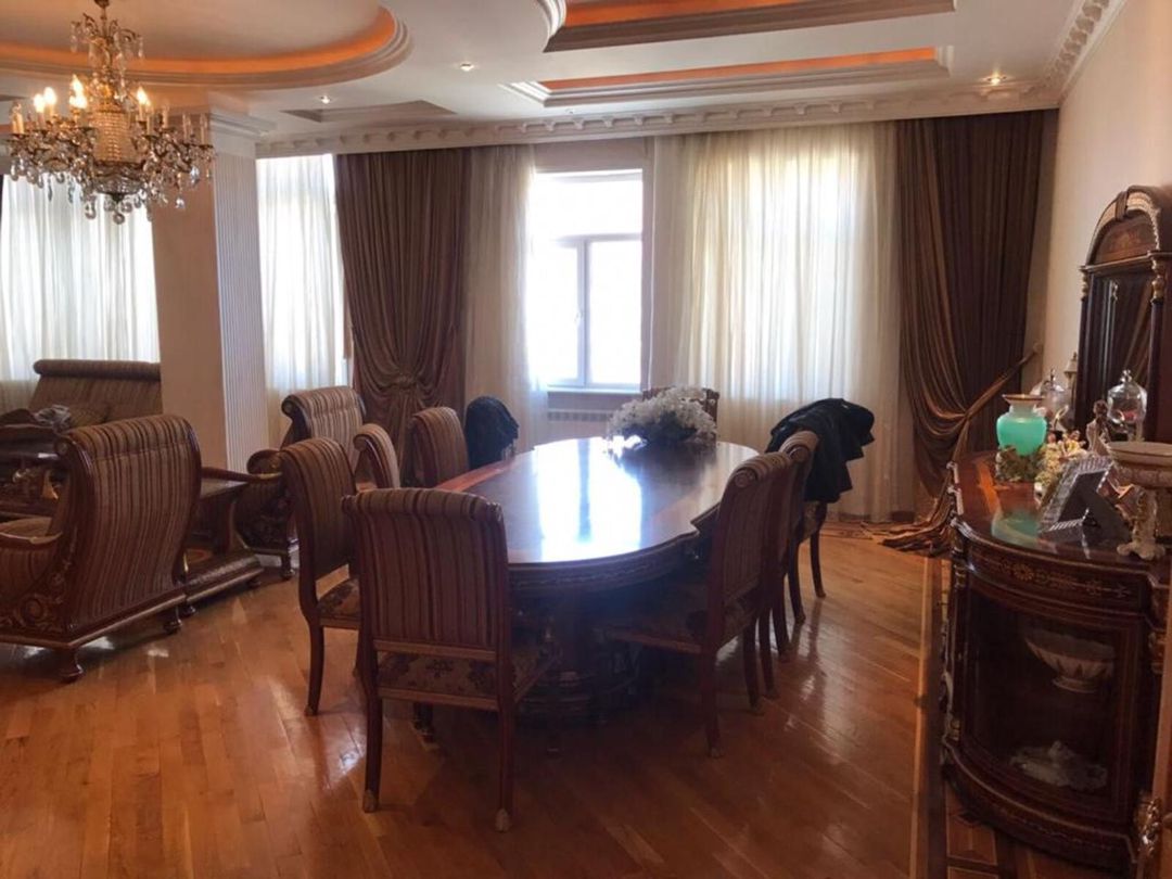 Satılır 8 otaqlı yeni tikili 372 m² — Mənzil, Bakı (2)
