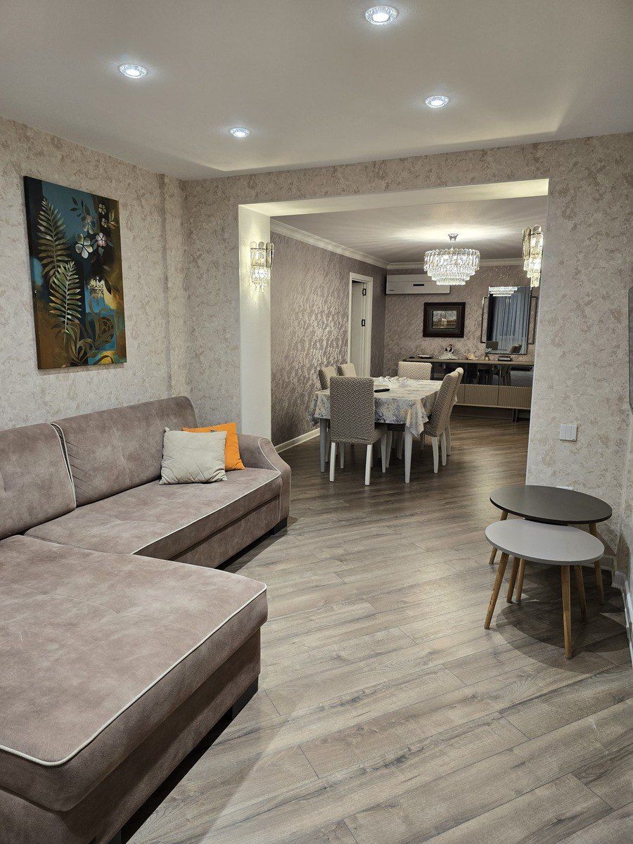 Satılır 3 otaqlı köhnə tikili 85 m² — Mənzil, Bakı (2)