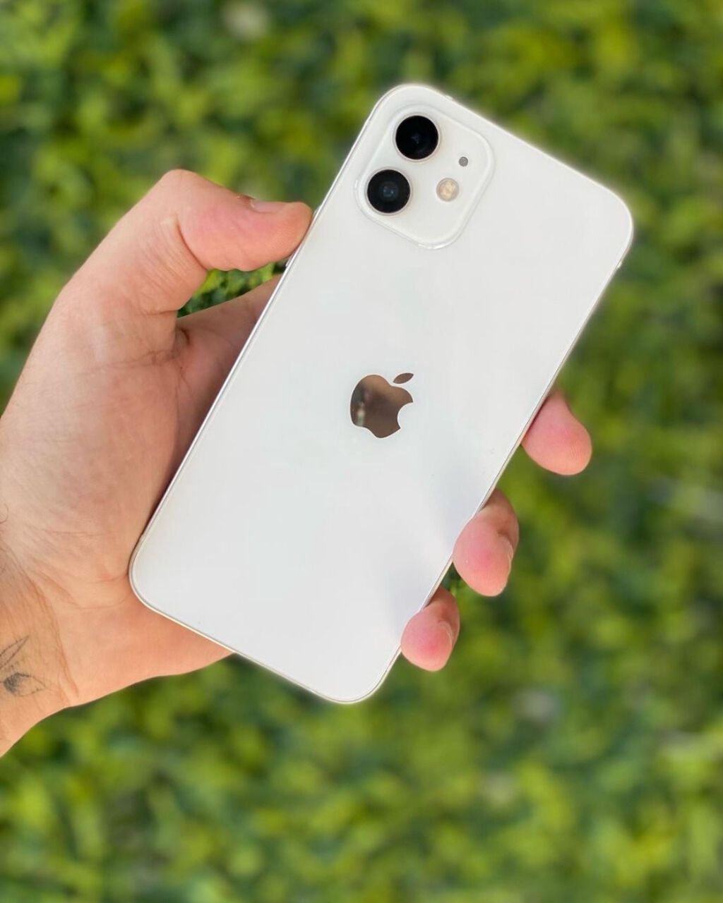 IPhone 12, 128 GB, Ağ, Simsiz şarj