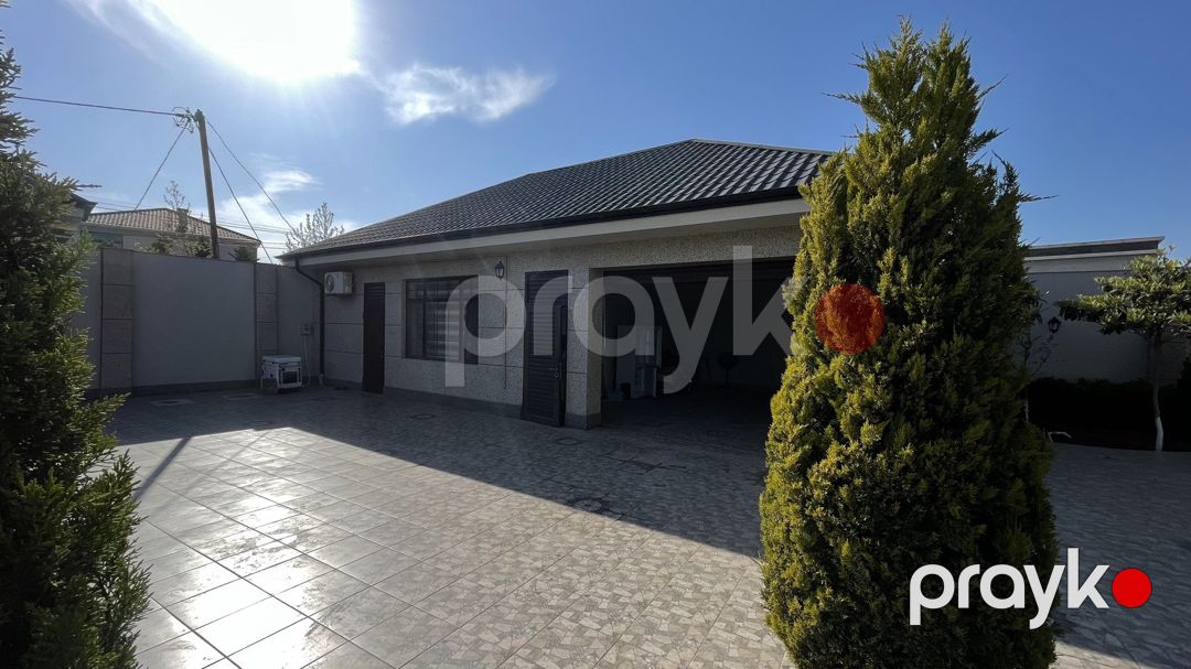 Satılır 4 otaqlı həyət evi/bağ evi 240 m² — Ev, villa, Bakı (4)