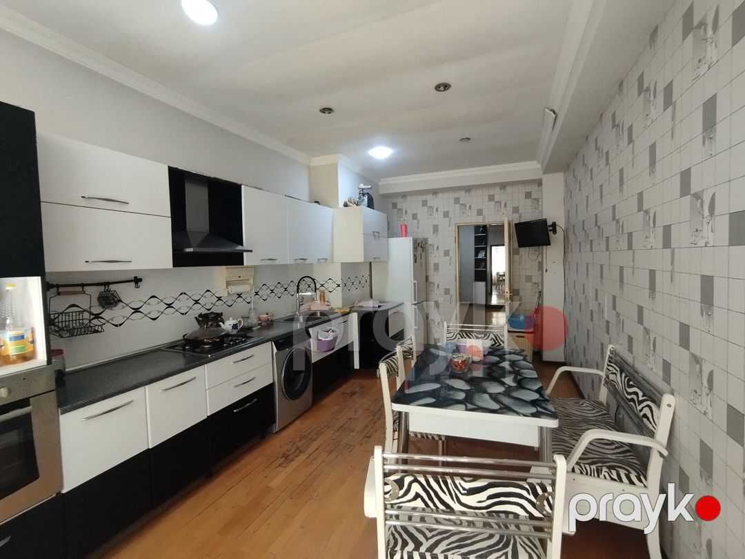 3-otaqlı yeni tikili, 8 Noyabr m., 150 m² — Daşınmaz əmlak, Bakı (12)