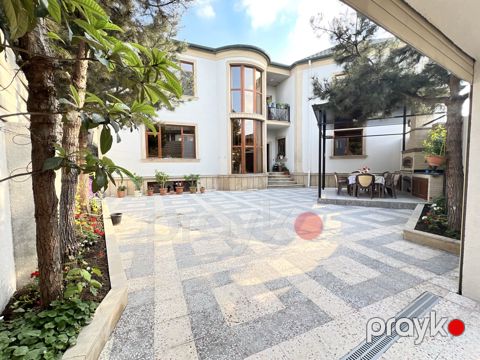 Satılır 9 otaqlı həyət evi/bağ evi 300 m²