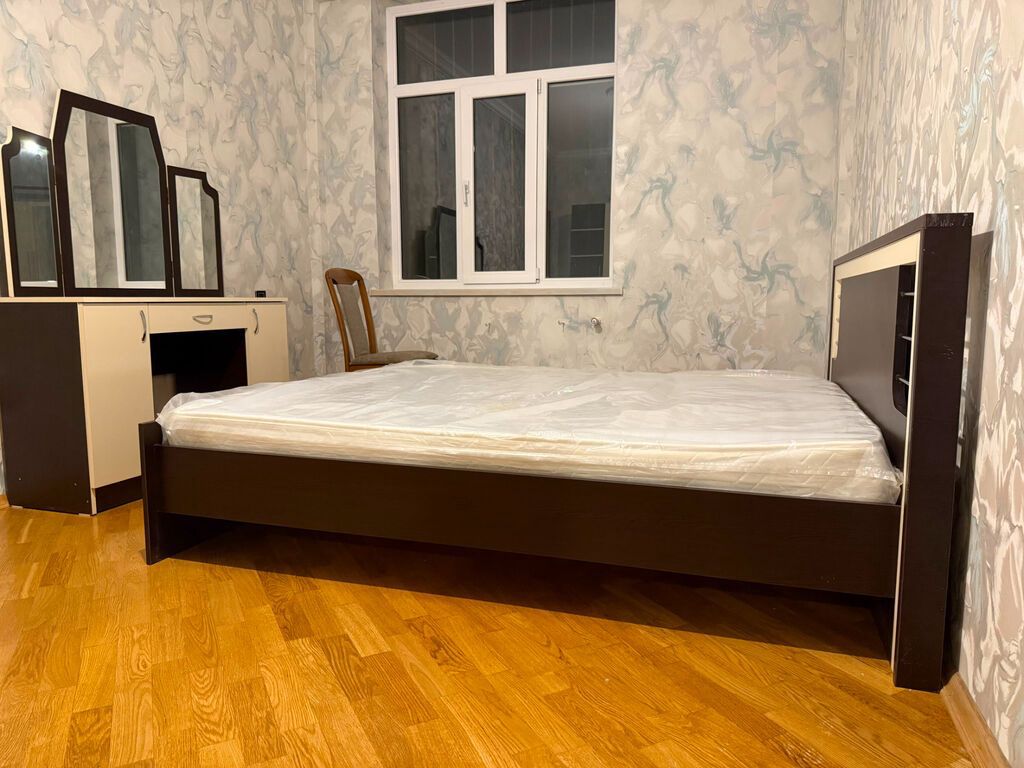 Yataq otağı mebeli matrasi klyokdadir Embawooddan baha alınıb — Mebel, Bakı (3)