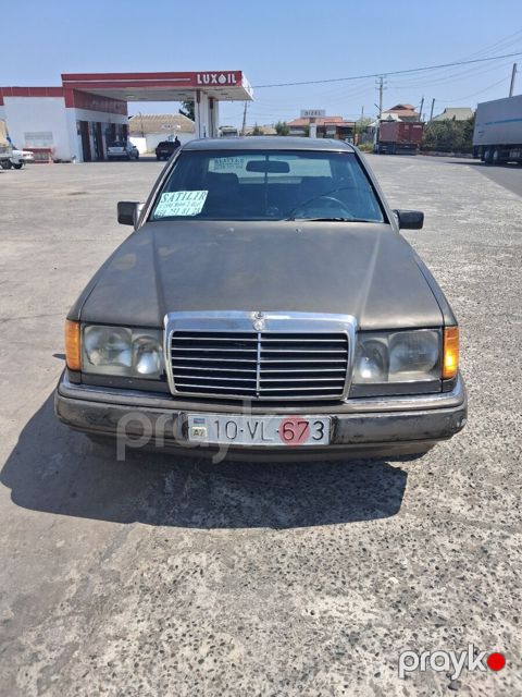 Mercedes 200 D, 1990 il