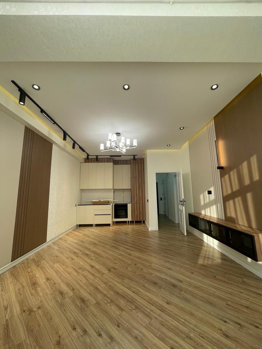 Satılır 2 otaqlı yeni tikili 75 m² — Mənzil, Bakı (9)