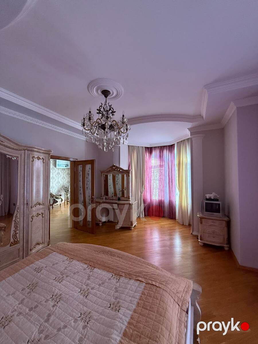Satılır 5 otaqlı həyət evi/bağ evi 300 m² — Ev, villa, Bakı (10)