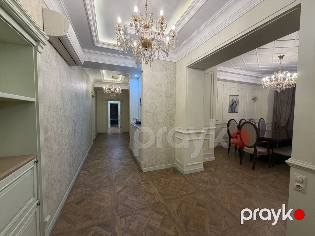 Satılır 6 otaqlı yeni tikili 242 m² — Mənzil, Bakı (9)