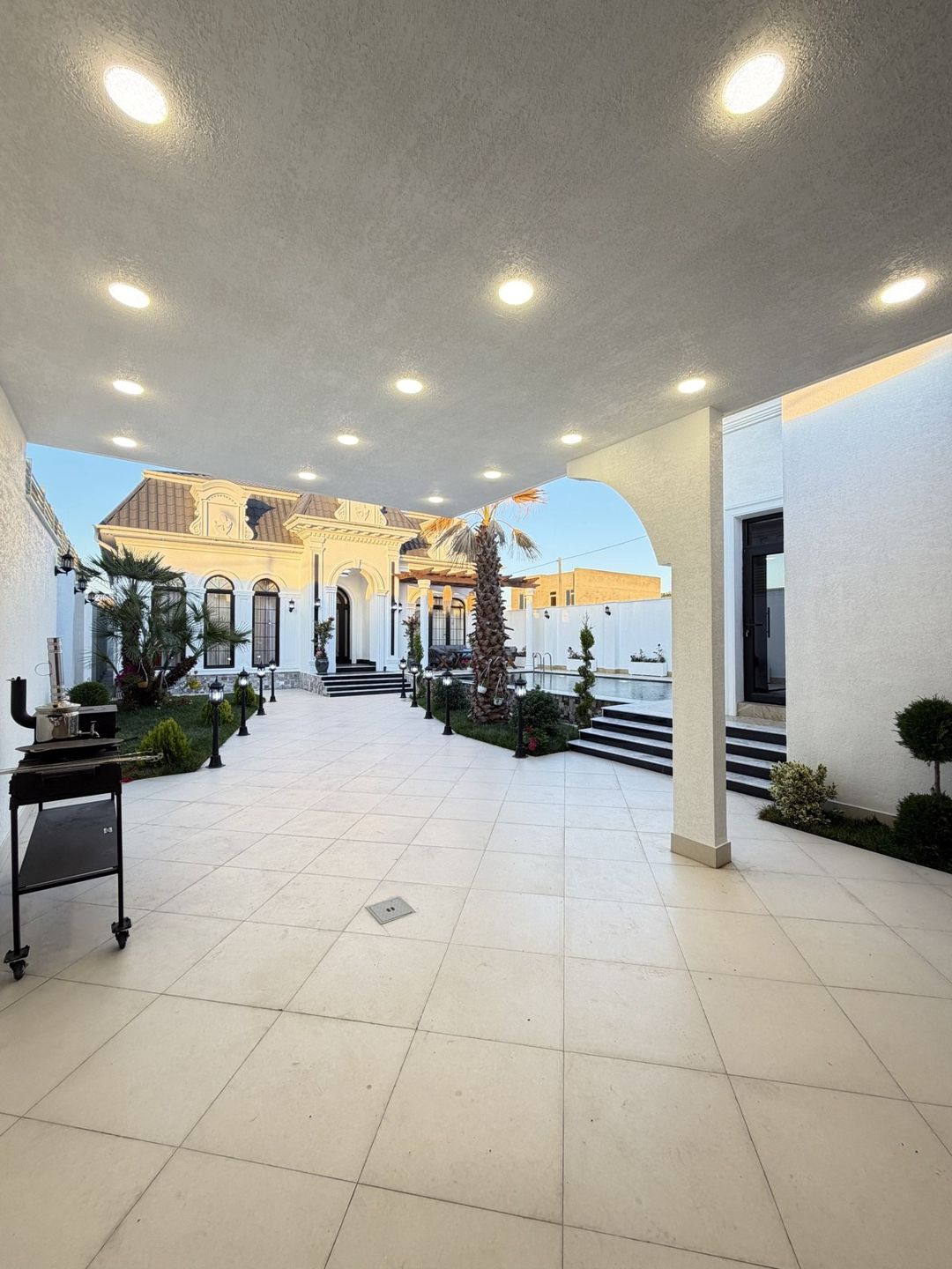 Satılır 5 otaqlı həyət evi/bağ evi 220 m² — Ev, villa, Bakı (3)