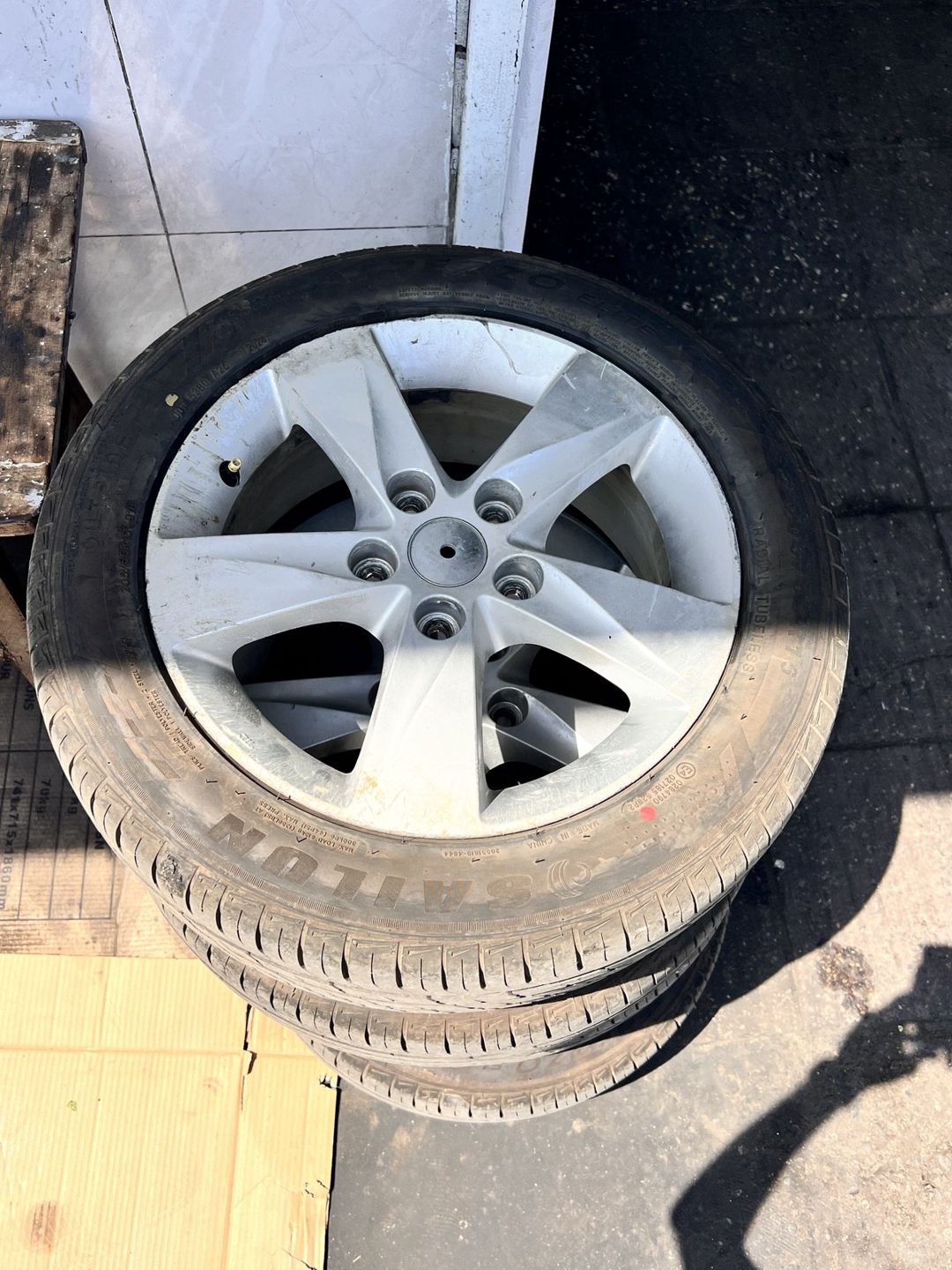 Hyundai Elantra təkərləri R16 — Ehtiyat hissələri və aksesuarlar, Bakı (5)