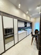İcarəyə verilir 3 otaqlı yeni tikili 140 m² — Ceyhun