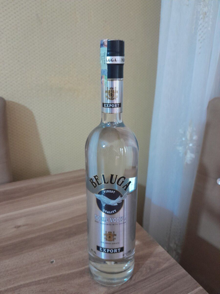 Araq Belyuqa Noble 0.7L — Mallar, Bakı
