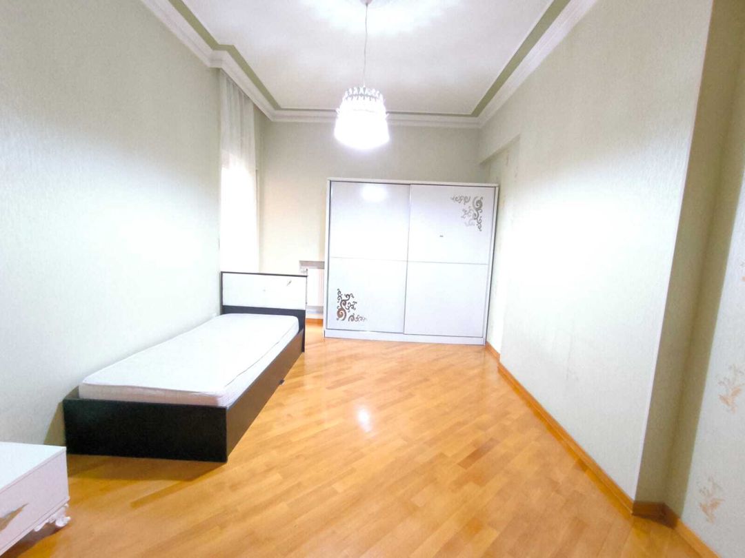 4-otaqlı yeni tikili kirayə verilir, Səməd Vurğun küç.37., 178 m² — Mənzil, Bakı (12)