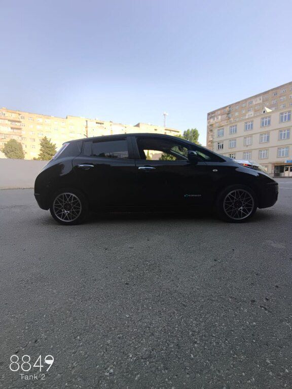 Nissan Leaf, 24 kWh, 2011 il, 132 620 km — Avtomobillər, Bakı (7)