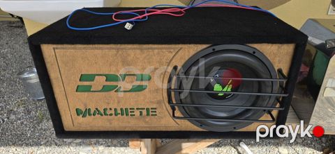 Deaf Bonce Machete sabvufer sistemi, portlu qutu ilə