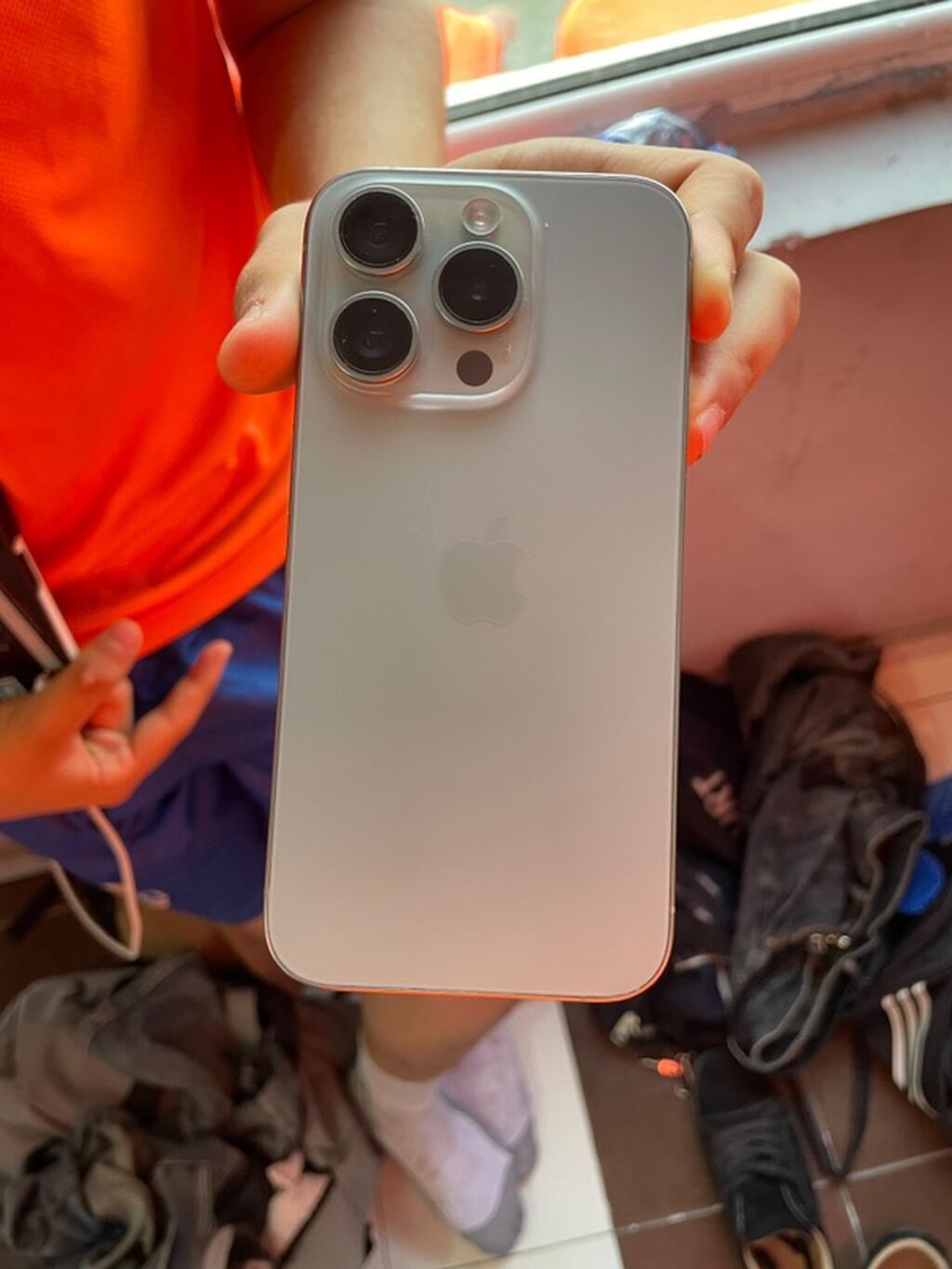 IPhone 15 Pro, 128 GB, Matte Silver, Face ID