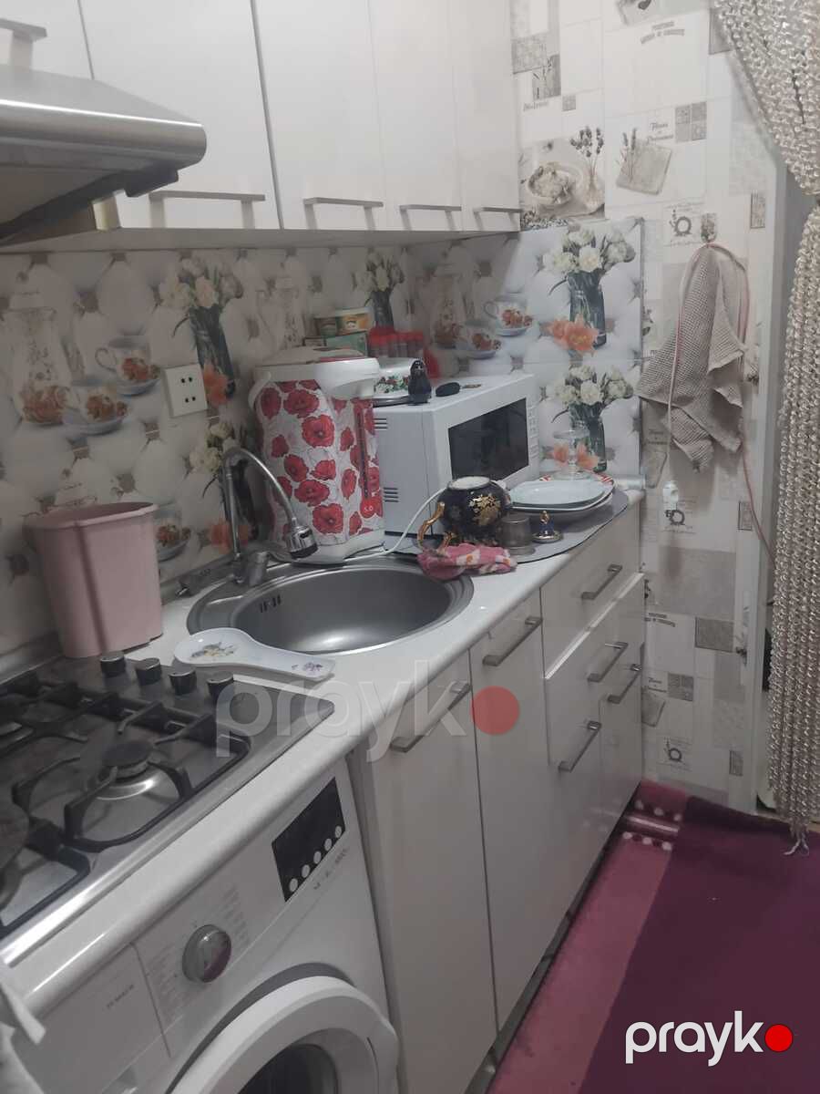 Satılır 2 otaqlı köhnə tikili 45 m² — Mənzil, Bakı (9)