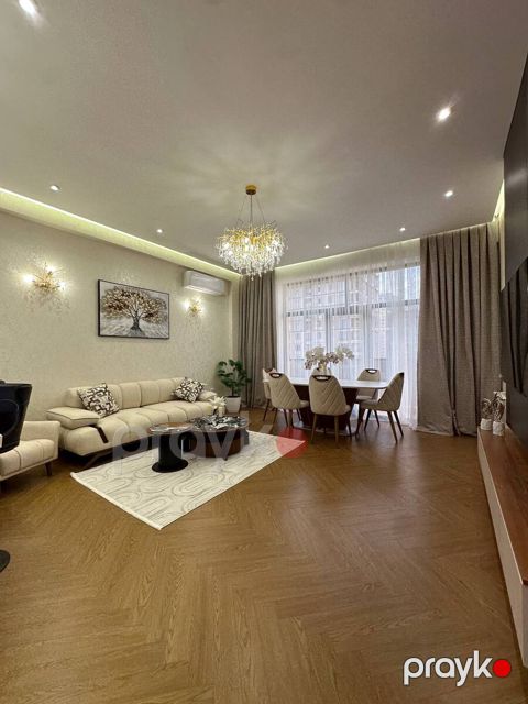 Satılır 2 otaqlı yeni tikili 83 m²