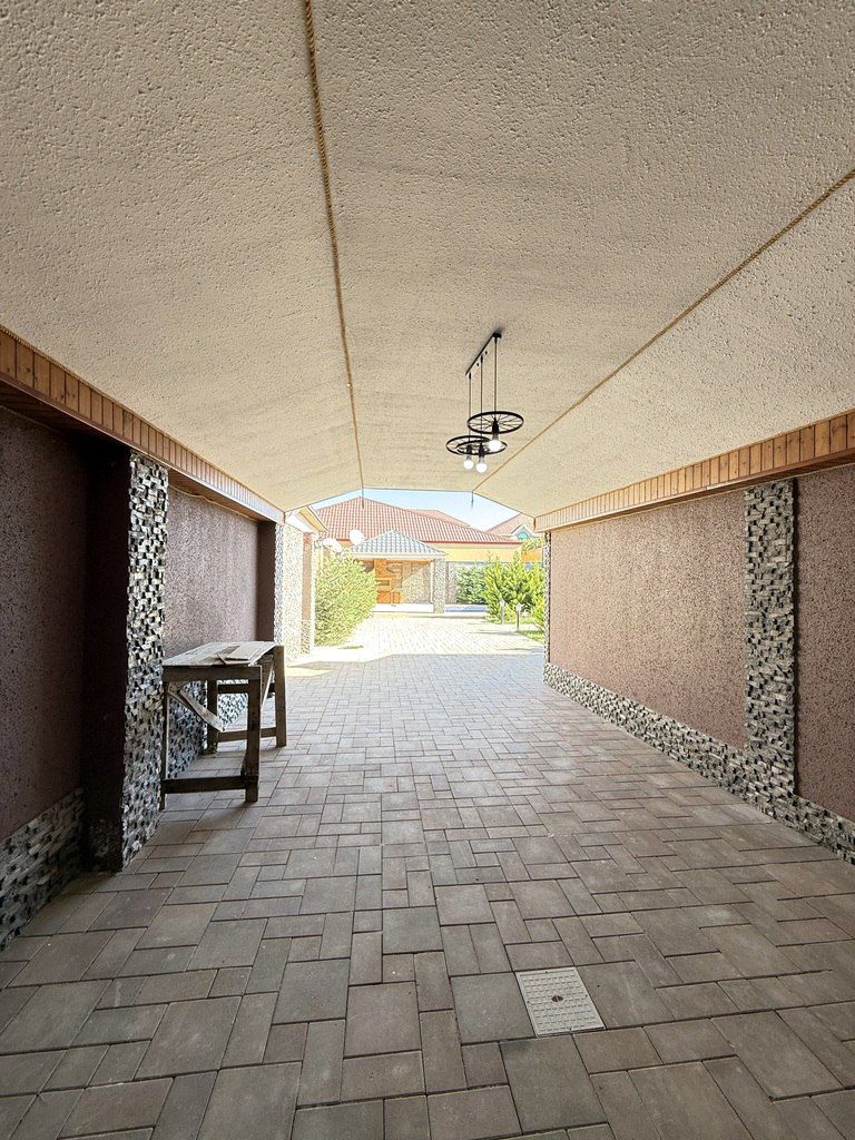 Satılır 4 otaqlı həyət evi/bağ evi 180 m² — Ev, villa, Bakı (12)