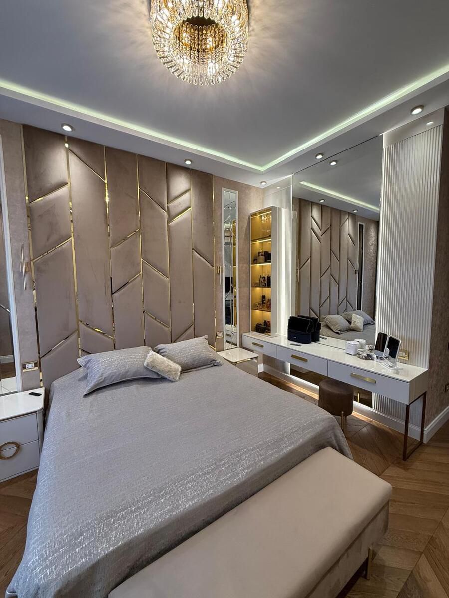 Satılır 5 otaqlı yeni tikili 245 m² — Mənzil, Bakı (8)