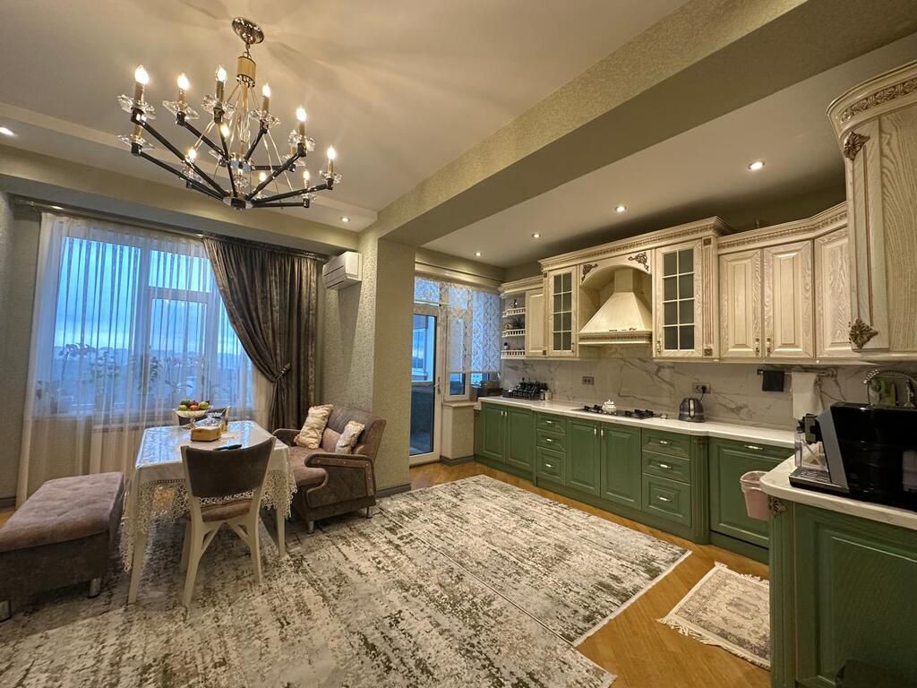 Satılır 5 otaqlı yeni tikili 222 m² — Mənzil, Bakı (8)