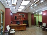 İcarəyə verilir 7 otaqlı ofis 300 m² — Ofis