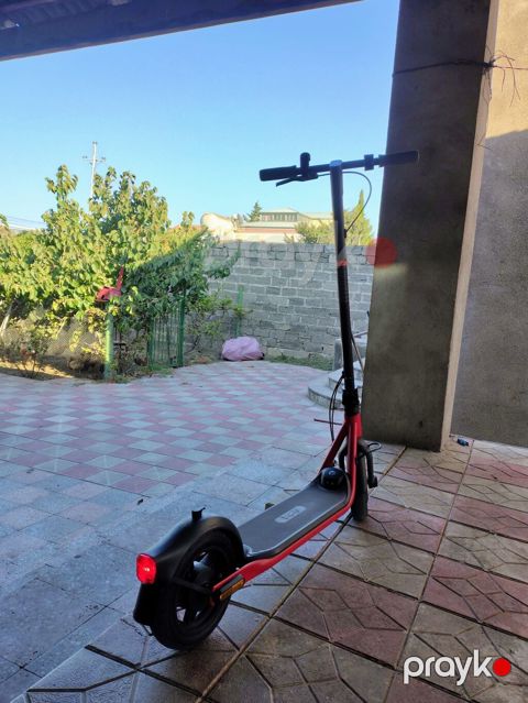 Yeni Elektrik samokat > 12", 251 - 350 Vt, 16 - 25 km/s, Pulsuz çatdırılma