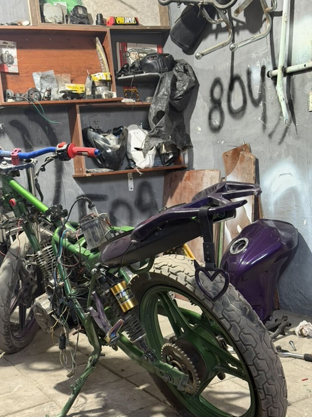 Özəlləşdirilmiş motosiklet layihəsi – tamamlamaq üçün əsas baza -