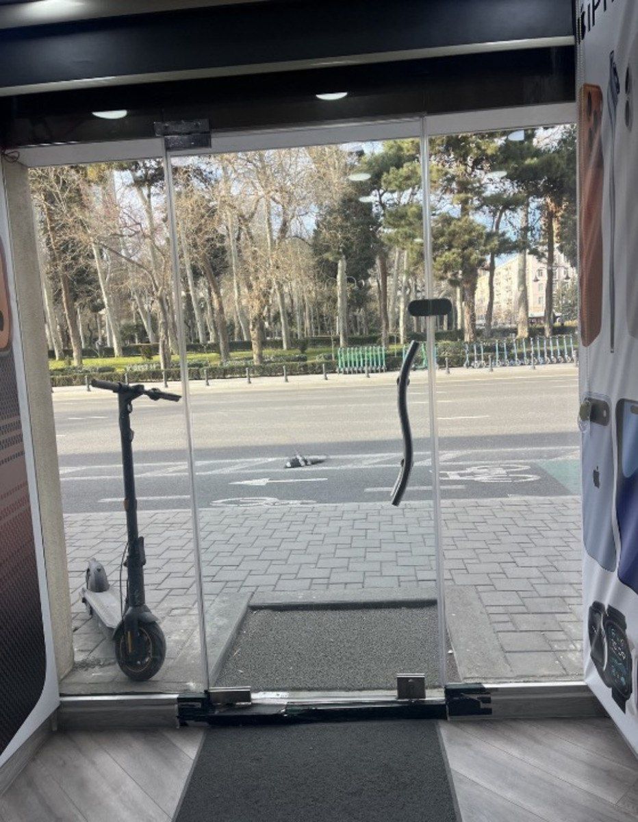 Satılır obyekt 42 m² — Əmlak, Bakı (2)