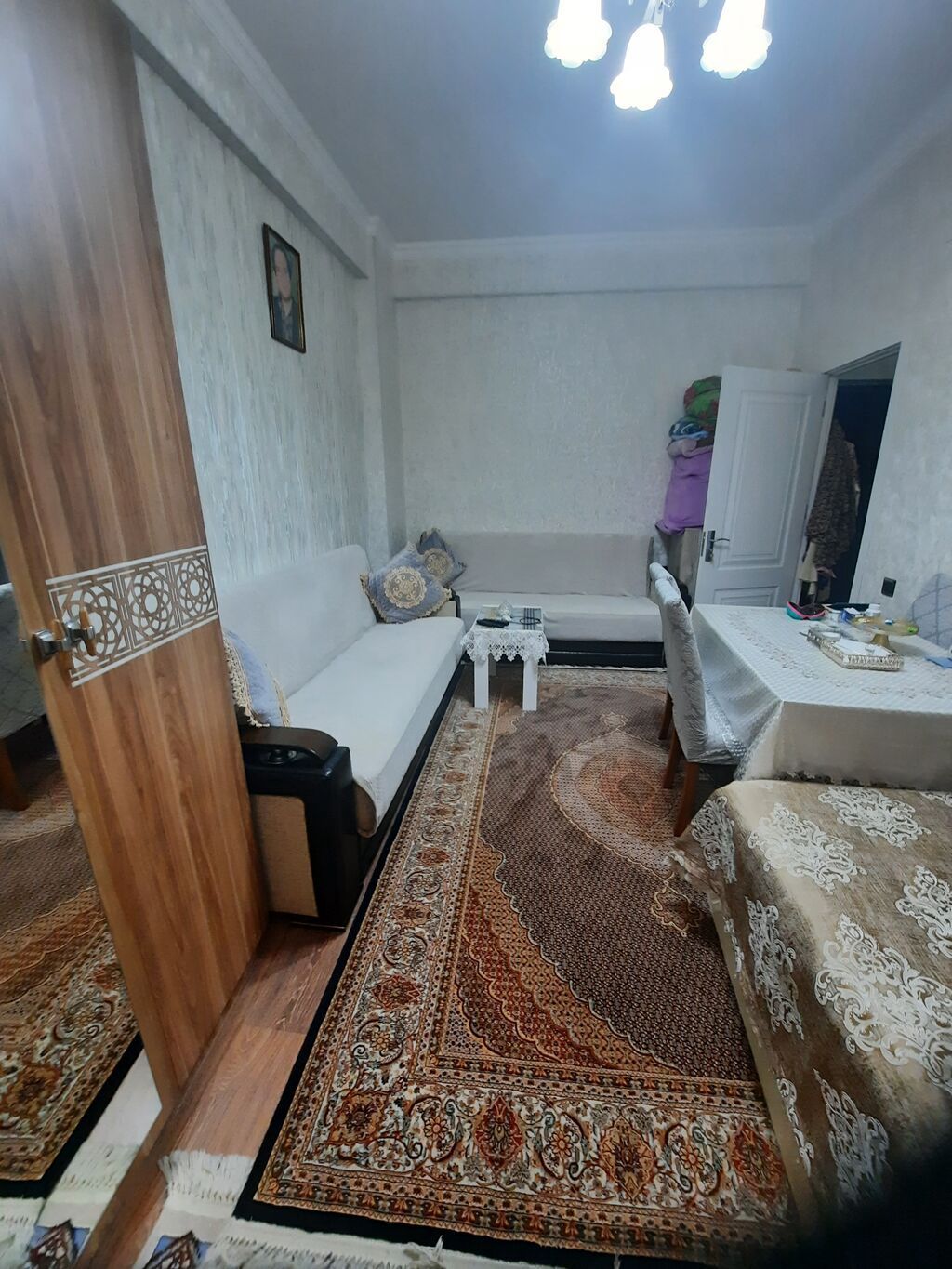 1 otaqlı mənzil – tam təmirli, səliqəli planlama - Geniş qonaq otağı — Daşınmaz əmlak, Bakı