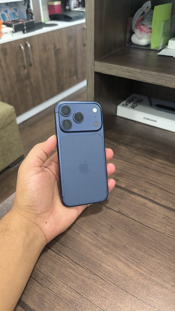 Apple iPhone 17 Pro Deep Blue 256GB/12GB — Mallar, Bakı