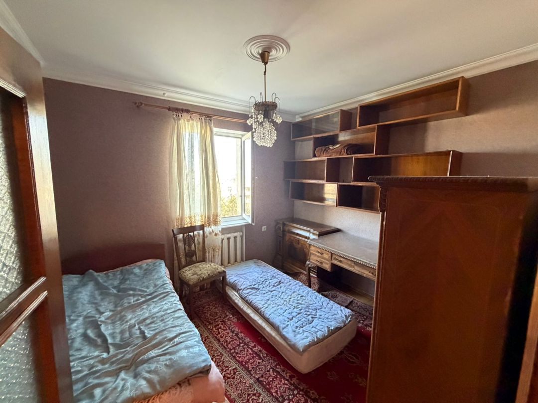 Satılır 4 otaqlı köhnə tikili 105 m² — Mənzil, Bakı (5)