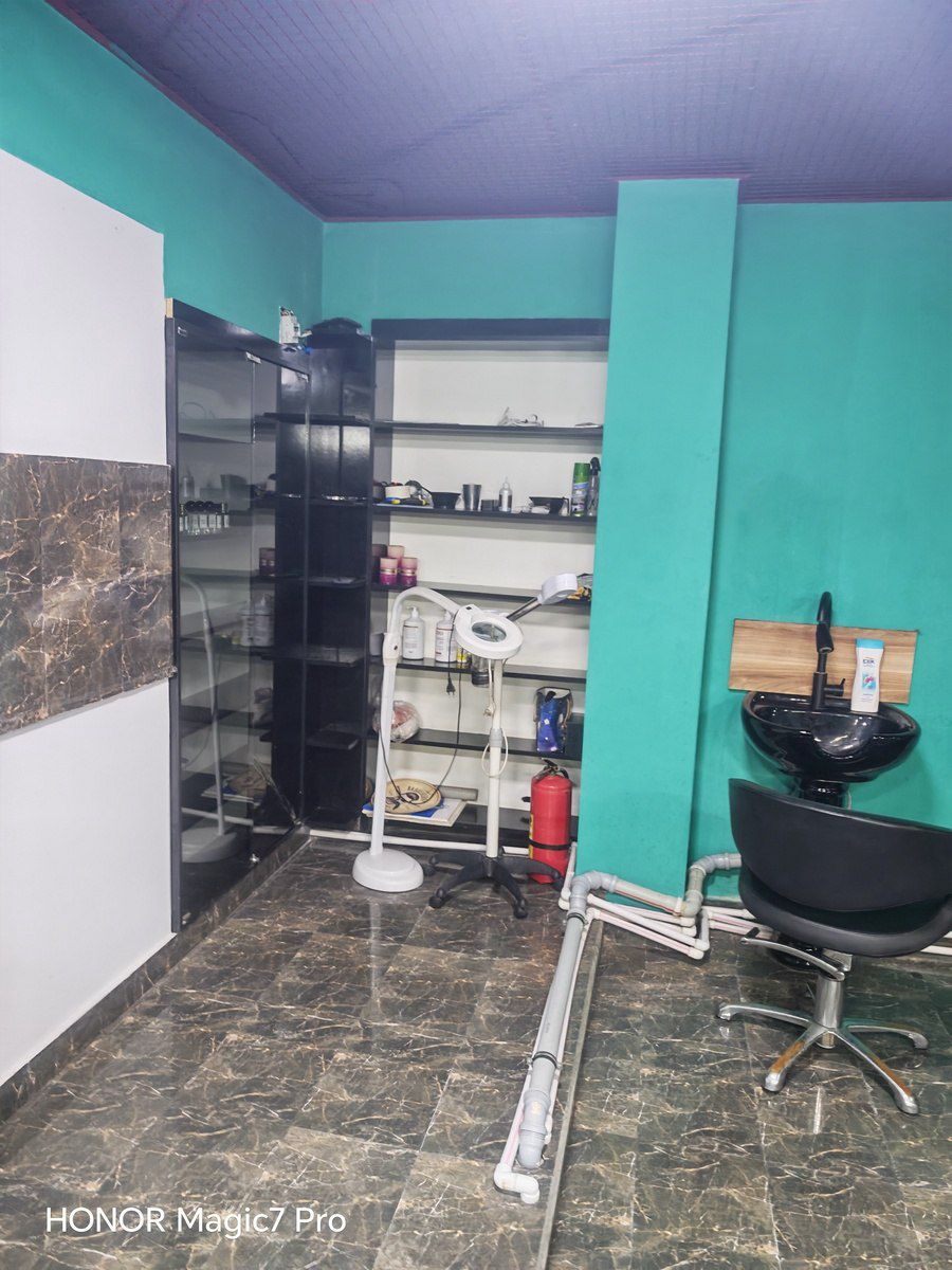 Satılır obyekt 130 m² — Əmlak, Bakı (6)