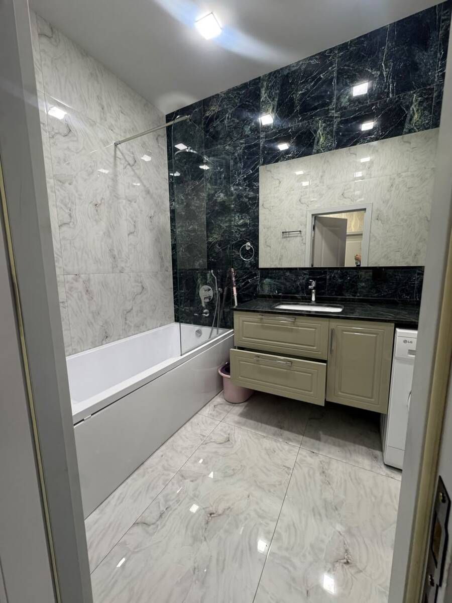 İcarəyə verilir 4 otaqlı yeni tikili 178 m² — Mənzil, Bakı (10)