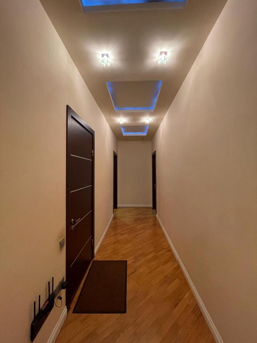 Satılır 4 otaqlı yeni tikili 198 m² — Mənzil, Bakı (5)