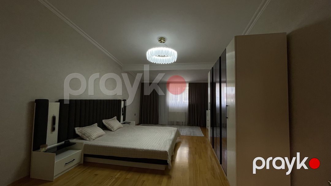 Satılır 8 otaqlı yeni tikili 300 m² — Mənzil, Bakı (3)