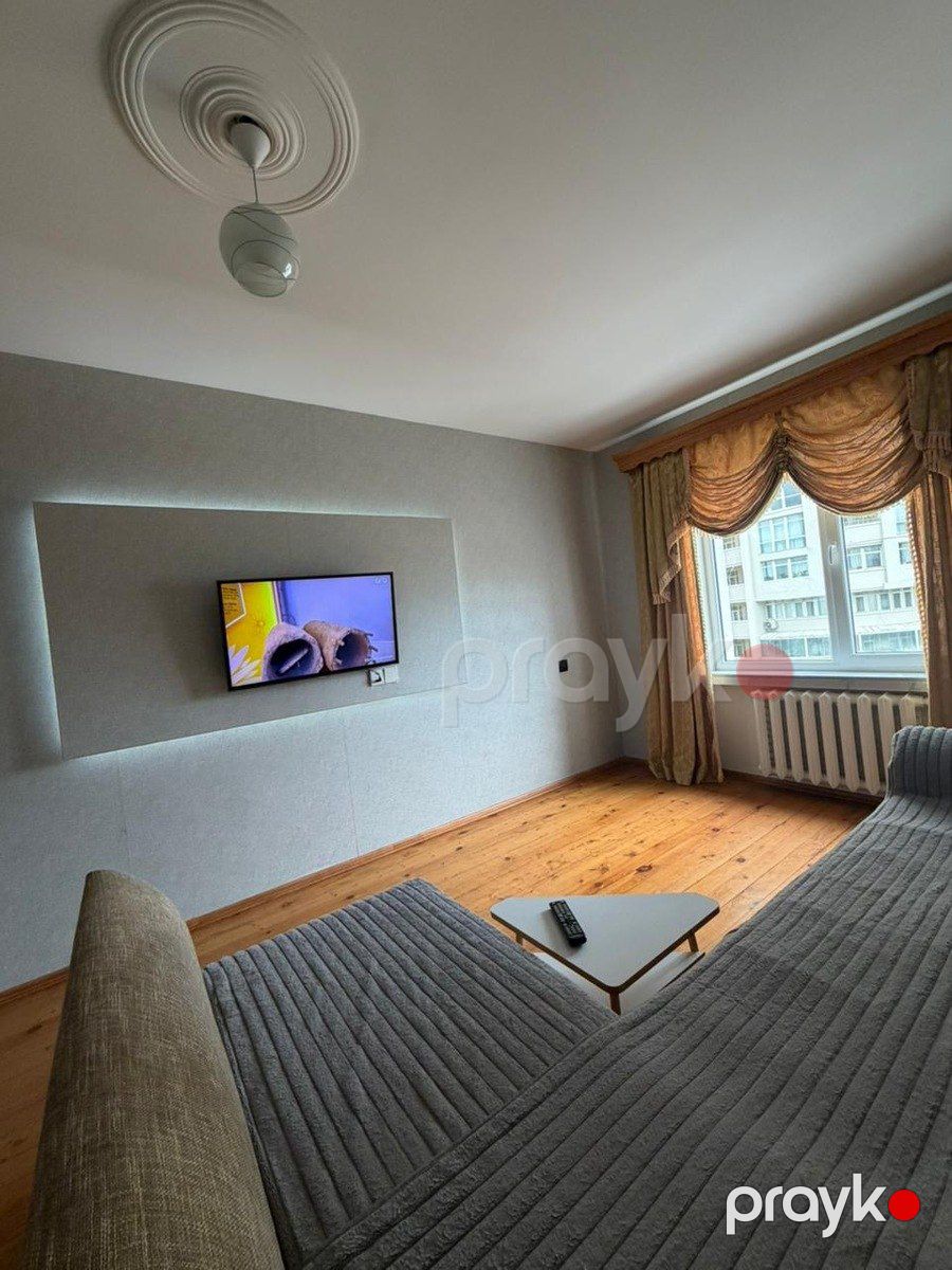 İcarəyə verilir 2 otaqlı köhnə tikili 66 m² — Mənzil, Bakı (3)