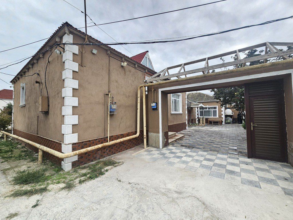 Satılır 8 otaqlı həyət evi/bağ evi 180 m² — Ev, villa, Bakı (4)