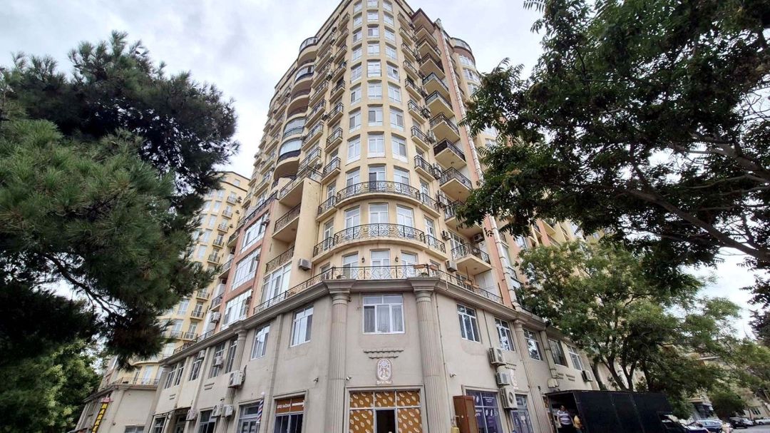 Satılır 1 otaqlı yeni tikili 68 m² — Mənzil, Bakı